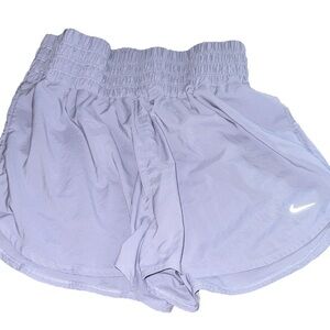 HR Nike Womens Shorts w pockets